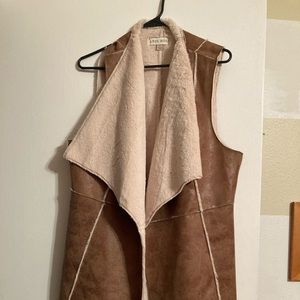 Knox Faux Leather/Faux Fur Vest.